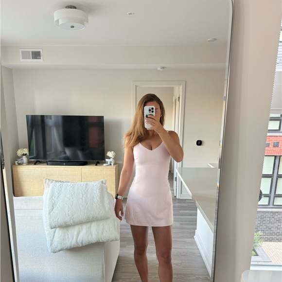 lululemon Align™ Dress Strawberry Milkshake, Size 6 - Picture 3 of 6